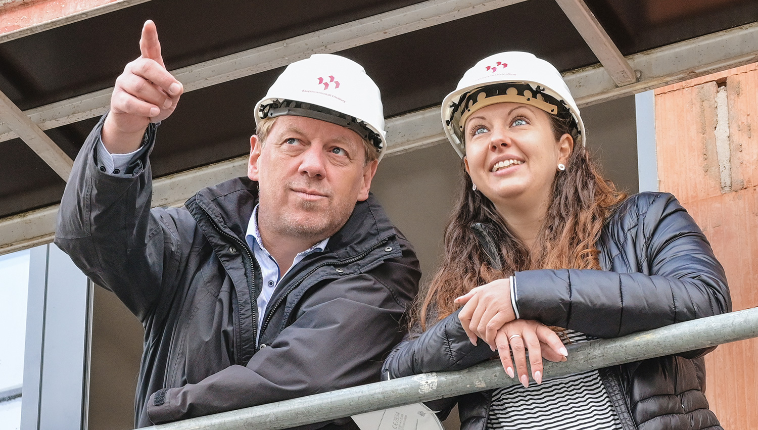 Vorstand auf Baustelle